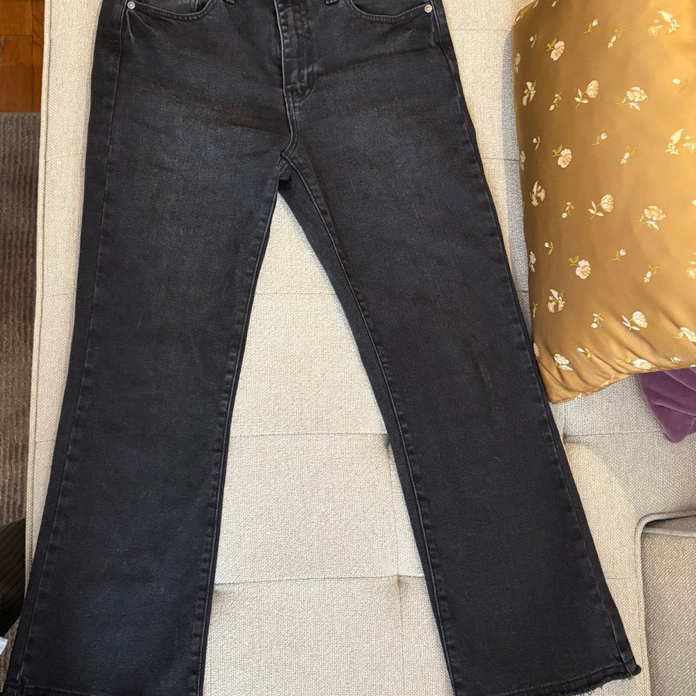 JBD mid rise jeans cropped boot cut size 28
